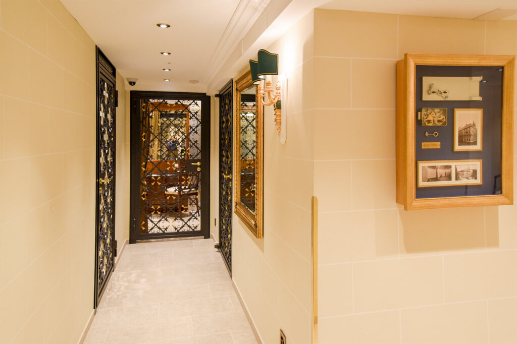 Degussa Genf Safe Deposit